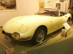 800px-TOYOTA_2000GT_Bond_vehicles.jpg