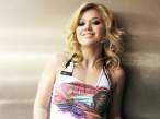 Kelly-Clarkson-38.JPG