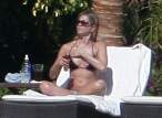 jennifer-aniston-bikini-2-13.jpg