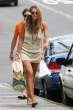 elle_macpherson_nips_out_4_big.jpg