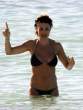lisa_rinna_bikini_3_big.jpg
