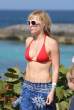 natasha-bedingfield-bikini-02.jpg