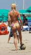 20080626-Michelle_Huziker_Bikini_Ass_01.jpg