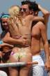 20080626-Michelle_Huziker_Bikini_Ass_02.jpg