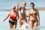 54835_michelle_hunziker_forum.ns4w.org_24_123_979lo.jpg