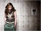 michelle-trachtenberg_28017.jpg
