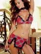 april_scott_old_lingerie_4_big.jpg