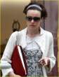 rachel-mcadams-apple-store-04.jpg