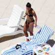 alicia_keys_bikini_pics_big.jpg