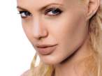 jolie61280x960.jpg