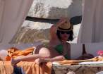 katy-perry-bikini-1-20.jpg