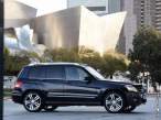 1039380_Mercedes-Benz-GLK_350_4MATIC_2010_1024x768_wallpaper_0b.jpg