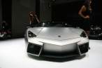 03-reventon-roadster-live.jpg