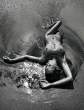 40910_kate_moss_nude_vogue_homme_08_123_351lo.jpg