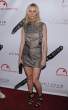 Gwyneth_Paltrow_2nd_Annual_Bent_on_Learning_Benefit_in_NY_April_28_2010_15_122_176lo.jpg