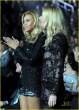 beyonce_gwyneth_paltrow_grammys_2011_02.jpg