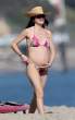 Selma_Blair_at_the_beach_in_Malibu_13.jpg