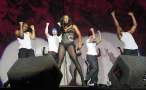 MCFan_for_celeblounge02-12-2010 00-00_30.jpg