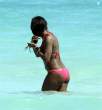 AlexandraBurkeBikiniMiamiBeachMAR_7_2011HQx9326.jpg