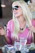 heidi_montag_eats_food_9.jpg