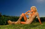 amber_mekush_blondes_have_more_fun_20100705_1029770444.jpg