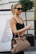 bar_refaeli_shops_3.jpg