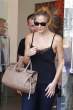 bar_refaeli_shops_9.jpg