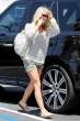 julianne_houghe_sweater_7.jpg