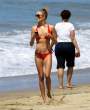 LeAnnRimes_BikinicandidsMalibu_040711_006.jpg