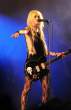 taylor_momsen_tape_bad_3.jpg