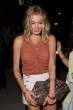 540727918_LeAnnRimes_LeavingRedORestaurant_Hollywood_090711_005_122_596lo.jpg