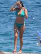 kelly_brook_blue_chest.jpg