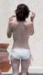 milla-jovovich-mexico-more-covered-topless-02-462x800.jpg