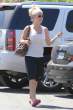 KendraWilkinson2011_08_25_runningsomeerrandsinLosAngeles_4.jpg