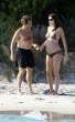 carla-bruni-0070911-10.jpg