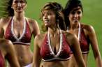 nfl-cheerleaders-cleavage-25.jpg