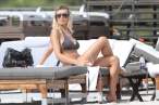 rita-rusic-more-bikini-miami-03-830x553.jpg