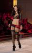 full_victorias_secret_runway_06_wenn3602702.jpg