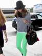 jessica-alba-green-pants-LAX-08-435x580.jpg