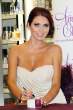 amy_childs_sign_boobs_2.jpg