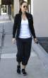 33805_minkakelly3_123_590lo.JPG