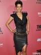 halle-berry-low-cut-top-at-the-call-la-moview-premiere-10-435x580.jpg