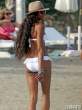 naomi-campbell-flaunts-her-bikini-body-in-spain-06-435x580.jpg