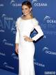 maria-menounos-sexy-curves-at-oceana-partners-award-gala-09-435x580.jpg