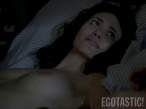 Emmy-Rossum-Topless-In-Season-4-Episode-1-Of-Shameless-20-900x675.jpg