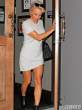 Pamela-Anderson-Upskirt-Leaving-Dinner-in-LA-09-435x580.jpg