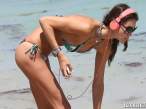 Julia-Pereira-Bikini-Body-in-Miami-01-580x435.jpg