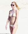 691653243_paltrow_07_122_174lo.jpg