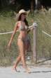 139487105_TeresaMooreBikiniPokies12_122_409lo.jpg