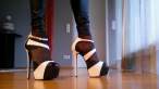 walking in sexy black-white high heels 7 inch 18 cm.mp4_000040000.jpg